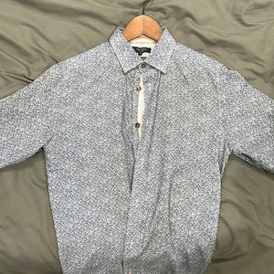Blue patterned Ted Baker long sleeved button down shirt. Size 2.